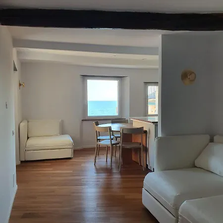 Апартаменты A Prua Sul Mare Камольи